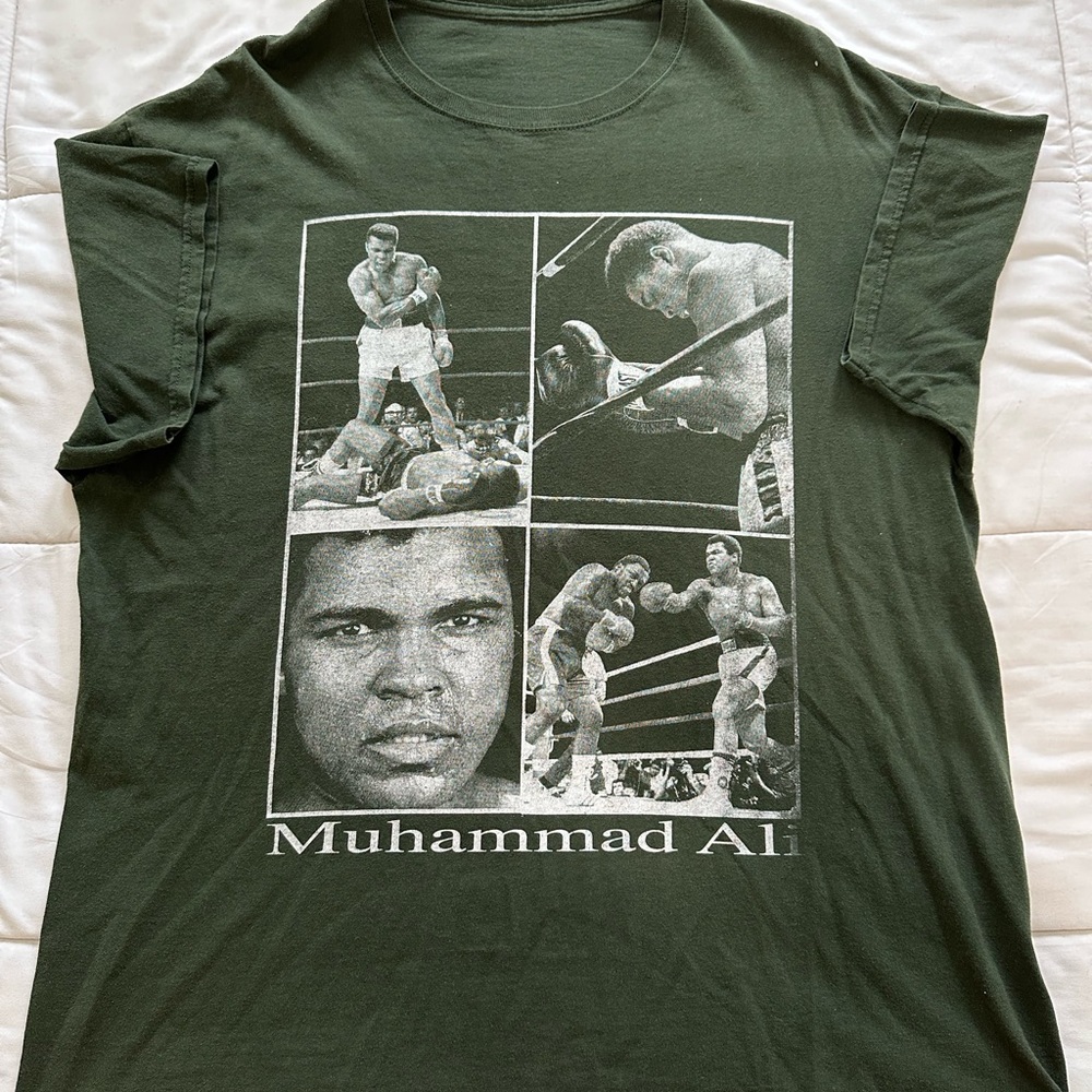 Green XL Graphic Tee Short Sleeve